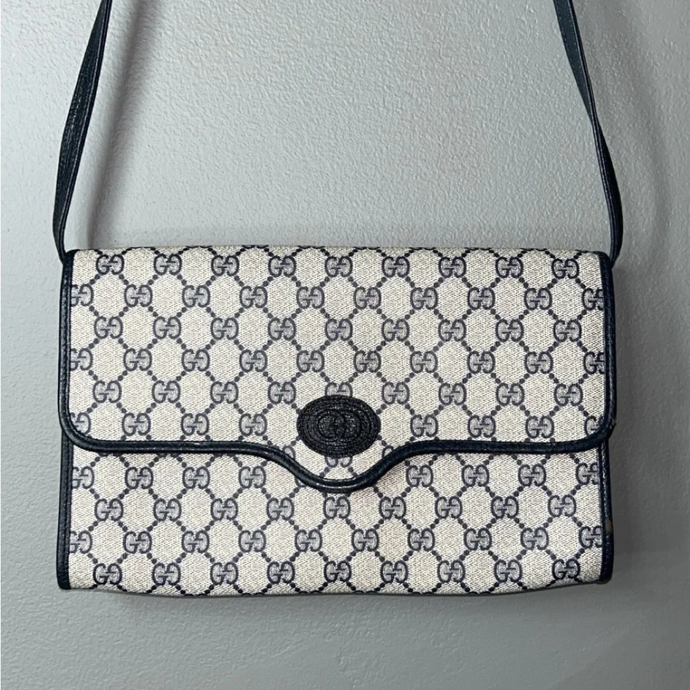 Gucci Vintage 80’s Blue GG Coated Canvas Crossbody bag